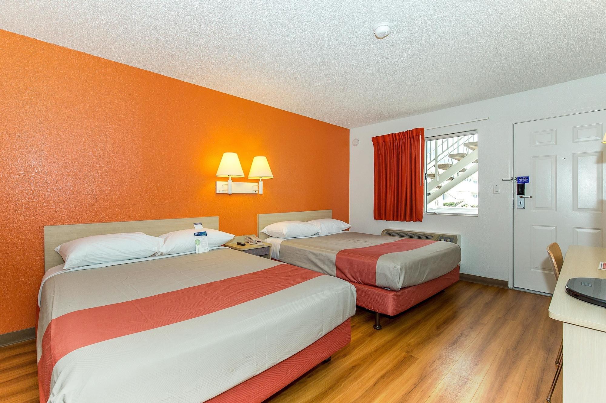Motel 6 Hayward, CA- East Bay Exterior foto