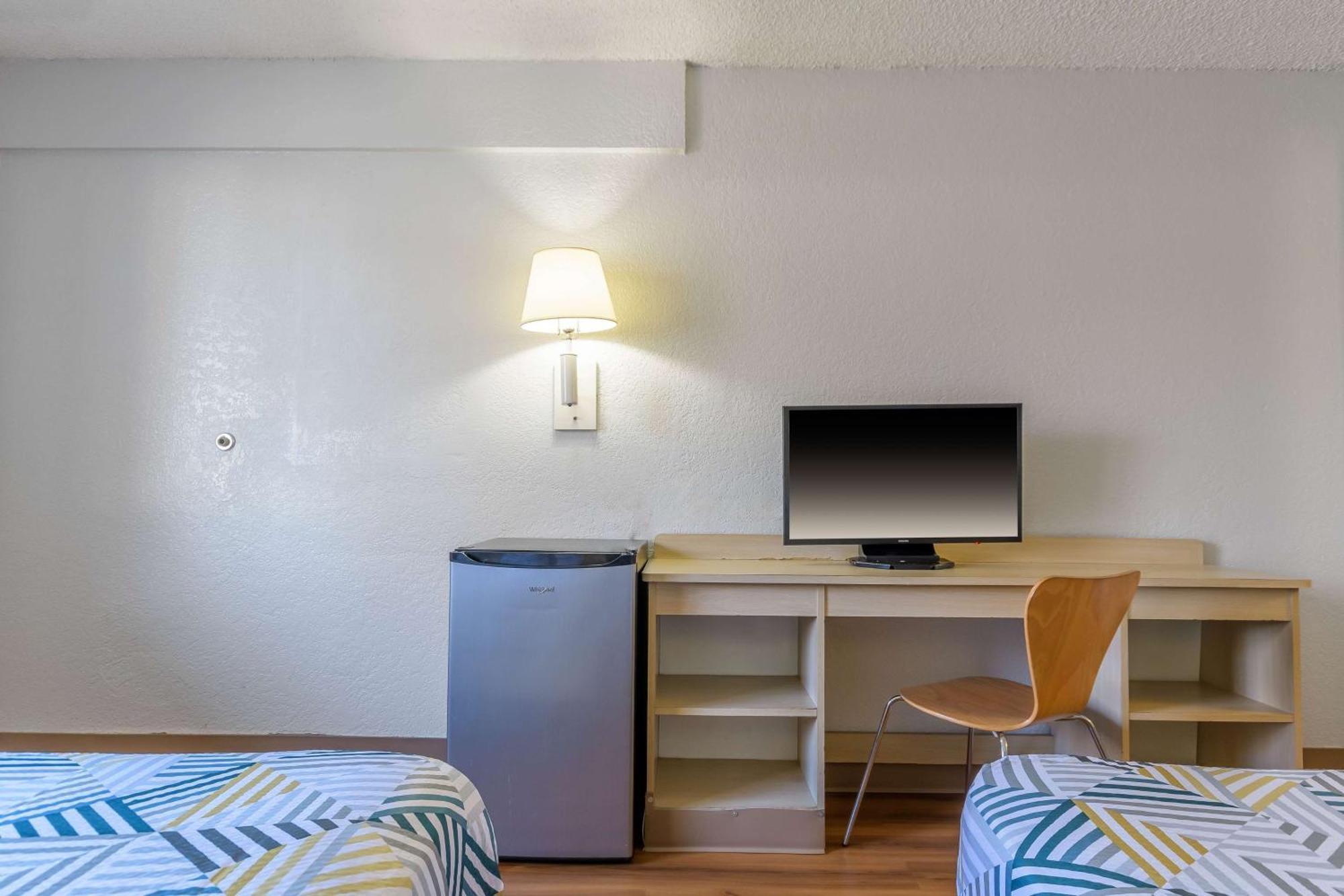 Motel 6 Hayward, CA- East Bay Exterior foto